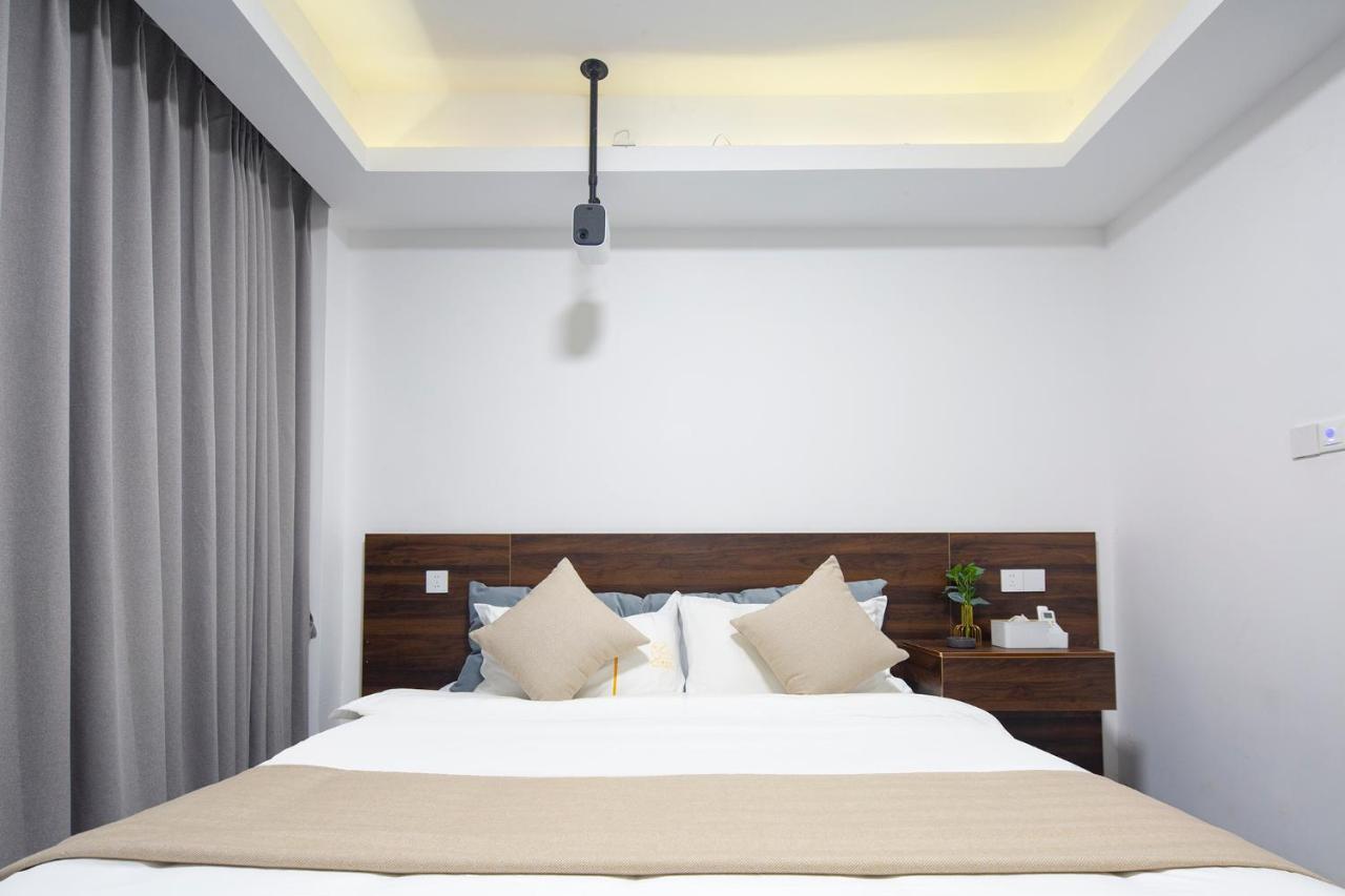 Deer Chenke Seascape Surf B&B Sanya Exterior photo